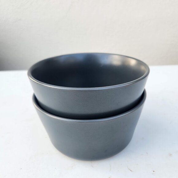 NEW Set of 2 Stone Lain Stoneware Round bowls Dinnerware Gray Replacement Matte - Picture 3 of 9